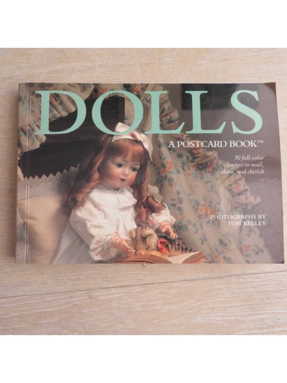 Dolls A Postcard Book Full-Color Images Tom Kelley Running Press 1991 Collectibl
